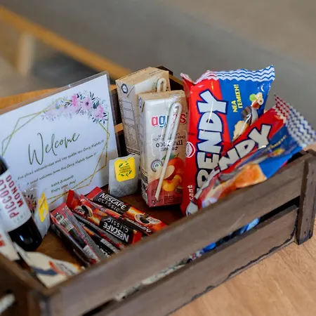 Cozy Nights Lägenhet Messíni